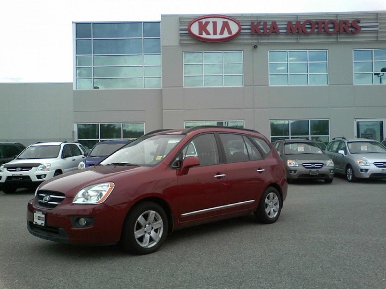 Used 2008 Kia Rondo  for sale in Kelowna, BC