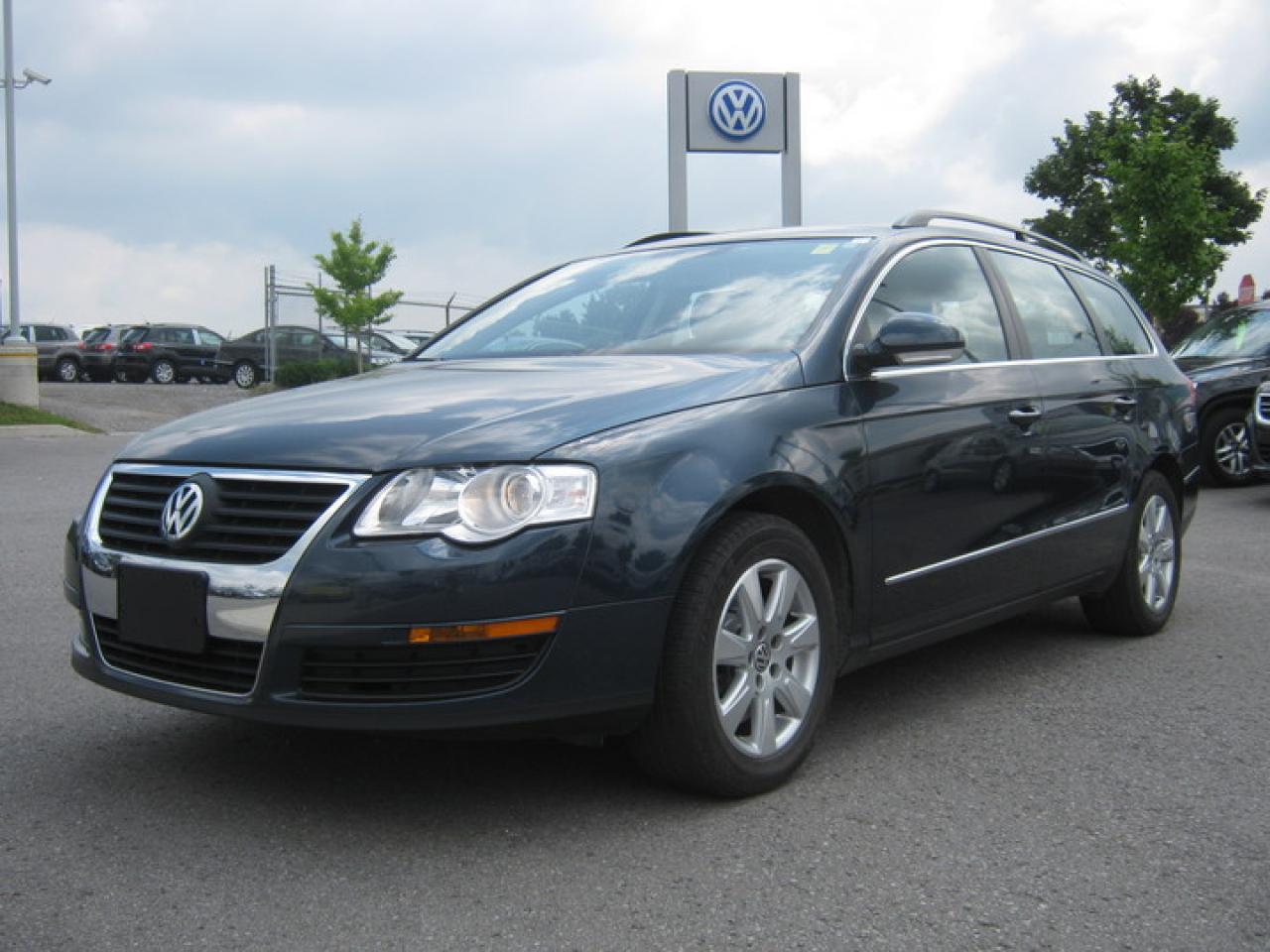Used 2007 Volkswagen Passat 2.0T 6sp at Tip for sale in Toronto, ON