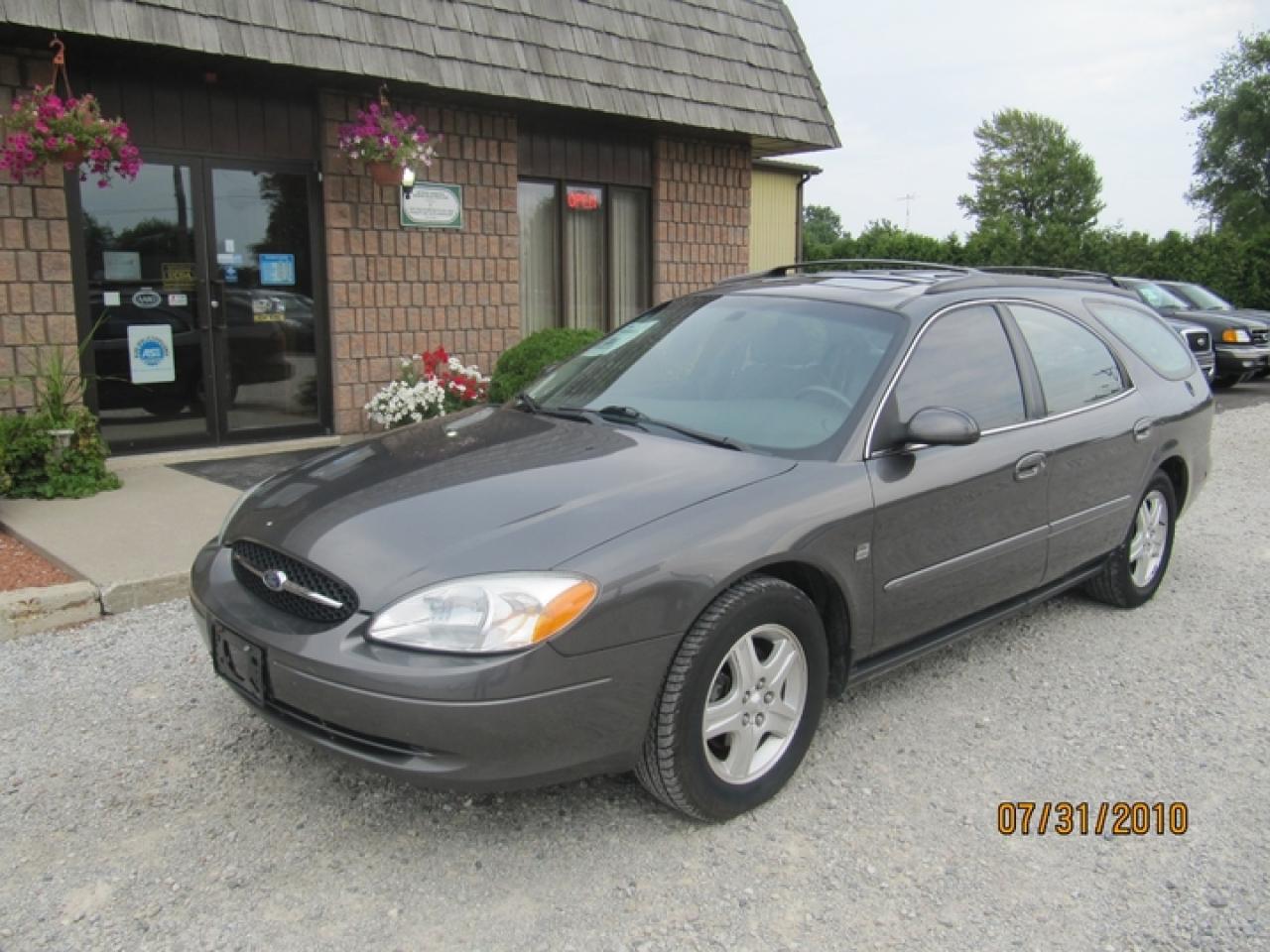 Used 2002 Ford Taurus  for sale in Ridgetown, ON