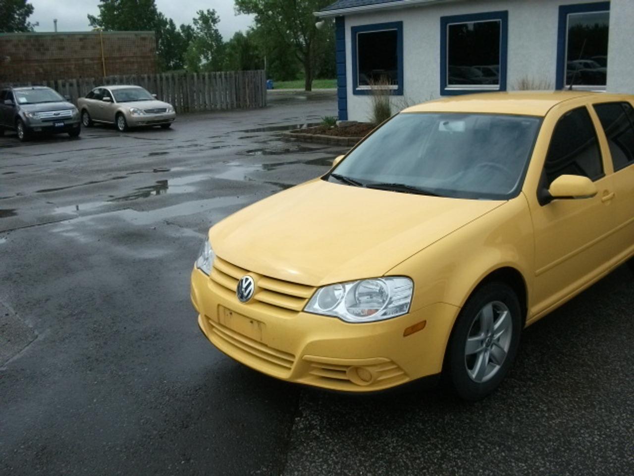 606293.9777072