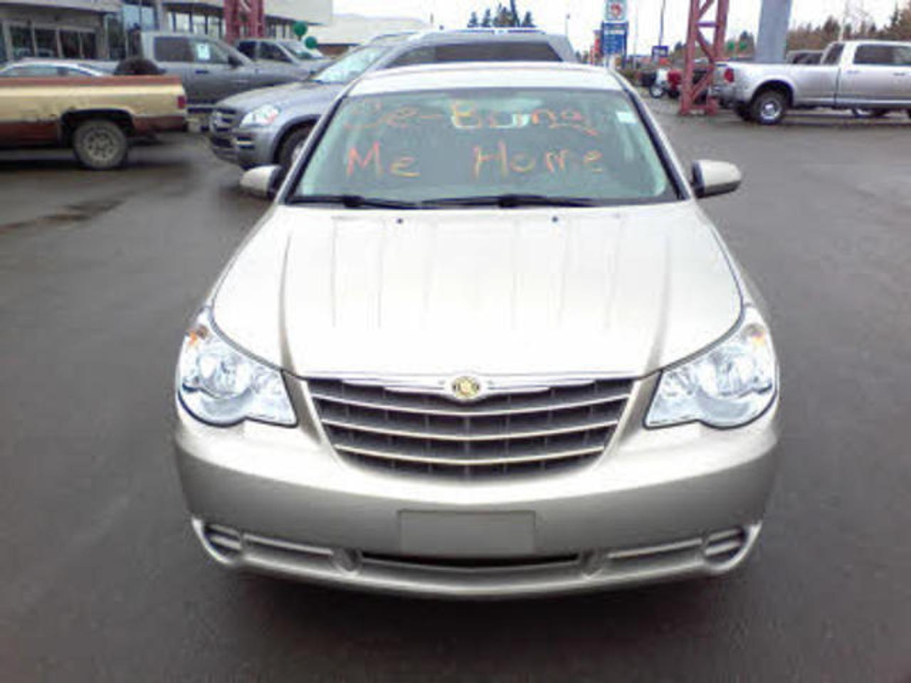 606312.9779693