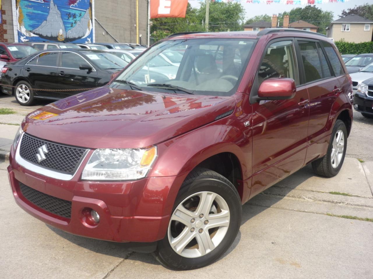 Used 2006 Suzuki Grand Vitara LIMITED-LEATHER-ROOF-4X4 for sale in Scarborough, ON