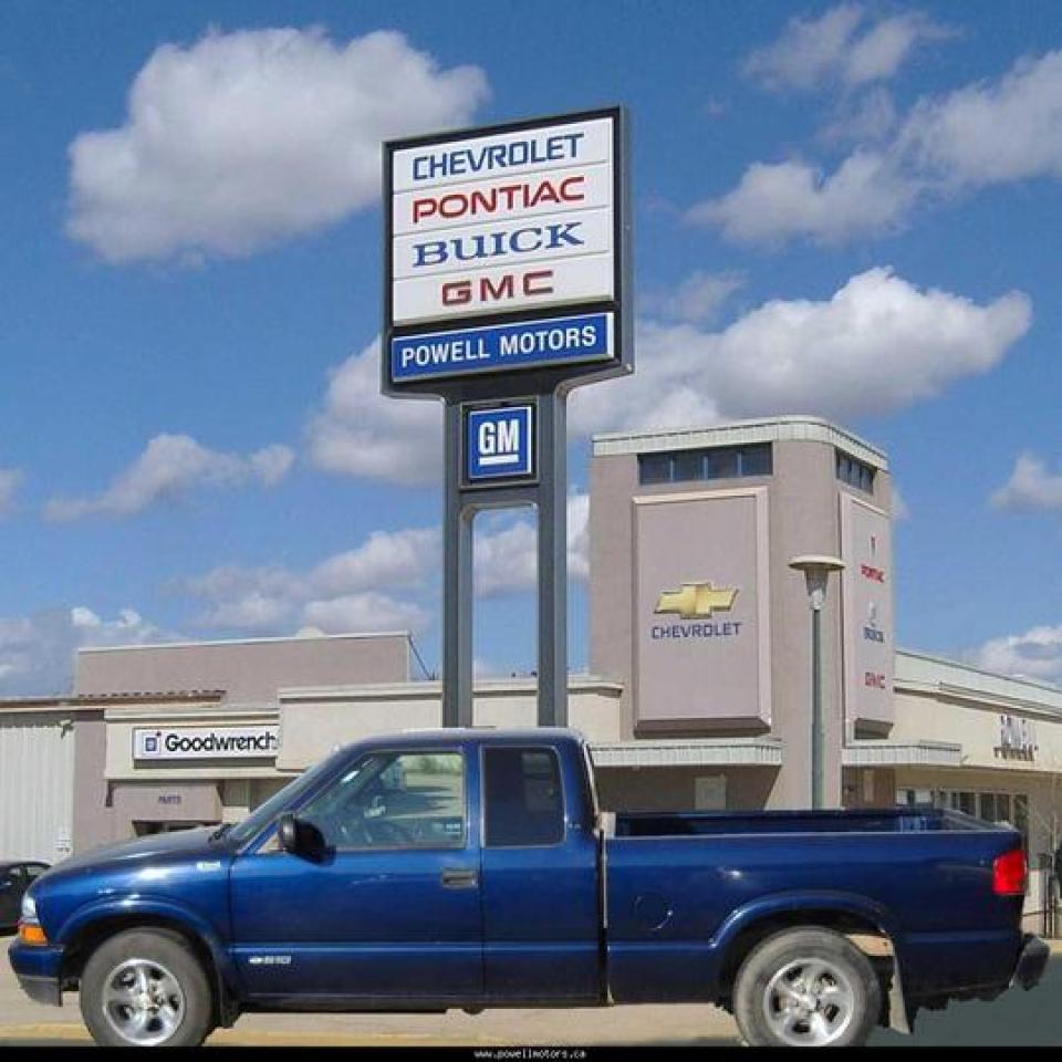 Used 2003 Chevrolet S-10 Reg Cab  for sale in Swan River, MB