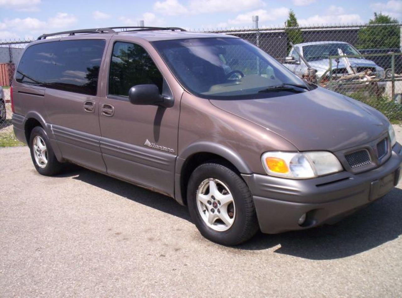 Used 2000 Pontiac Montana Ext for sale in Cambridge, ON