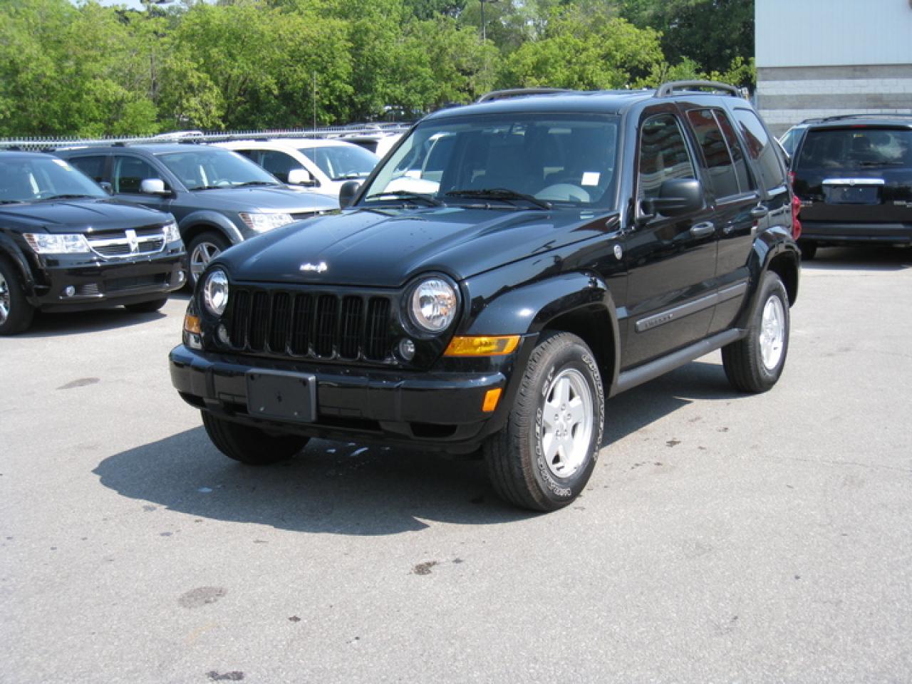 Used 2007 Jeep Liberty Sport for sale in North York, ON