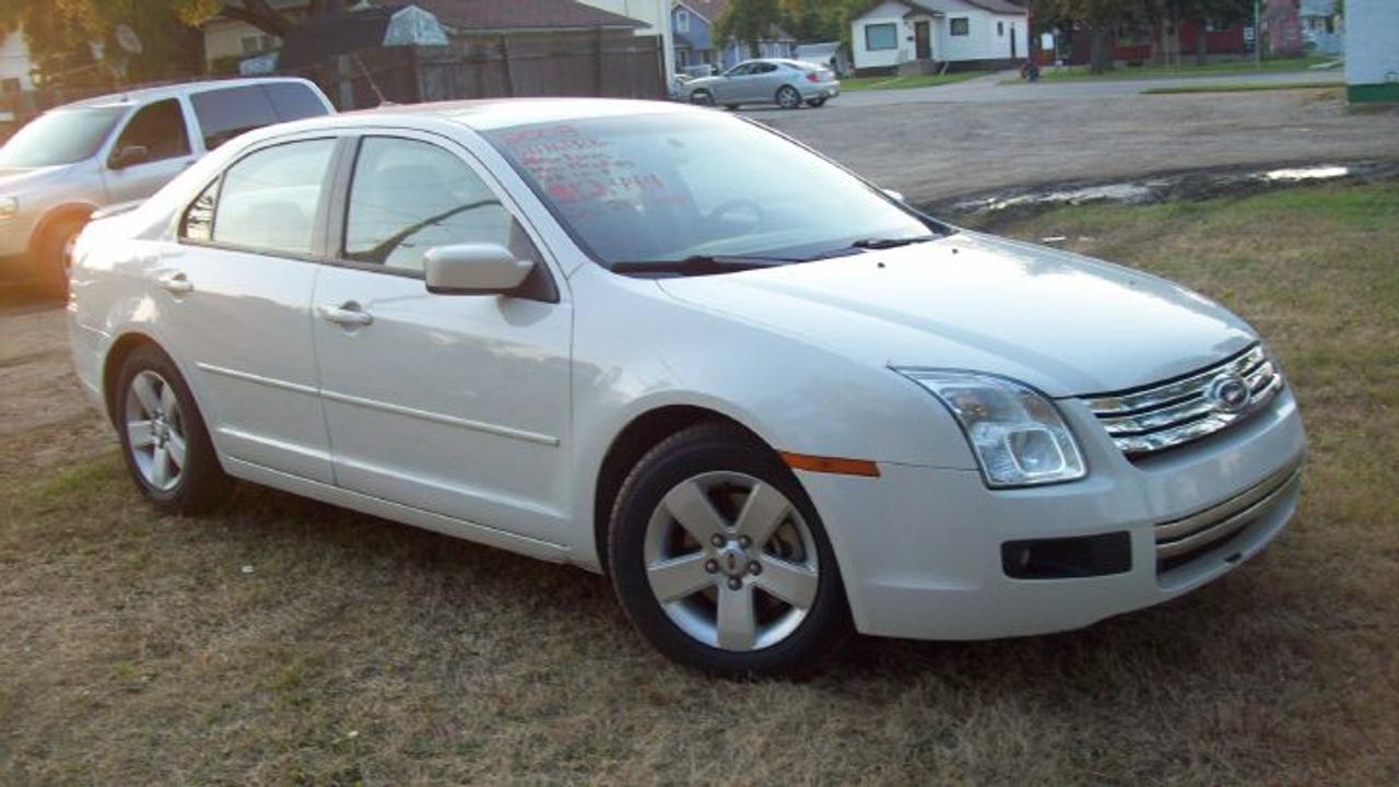 Used 2008 Ford Fusion SE for sale in Delisle, SK