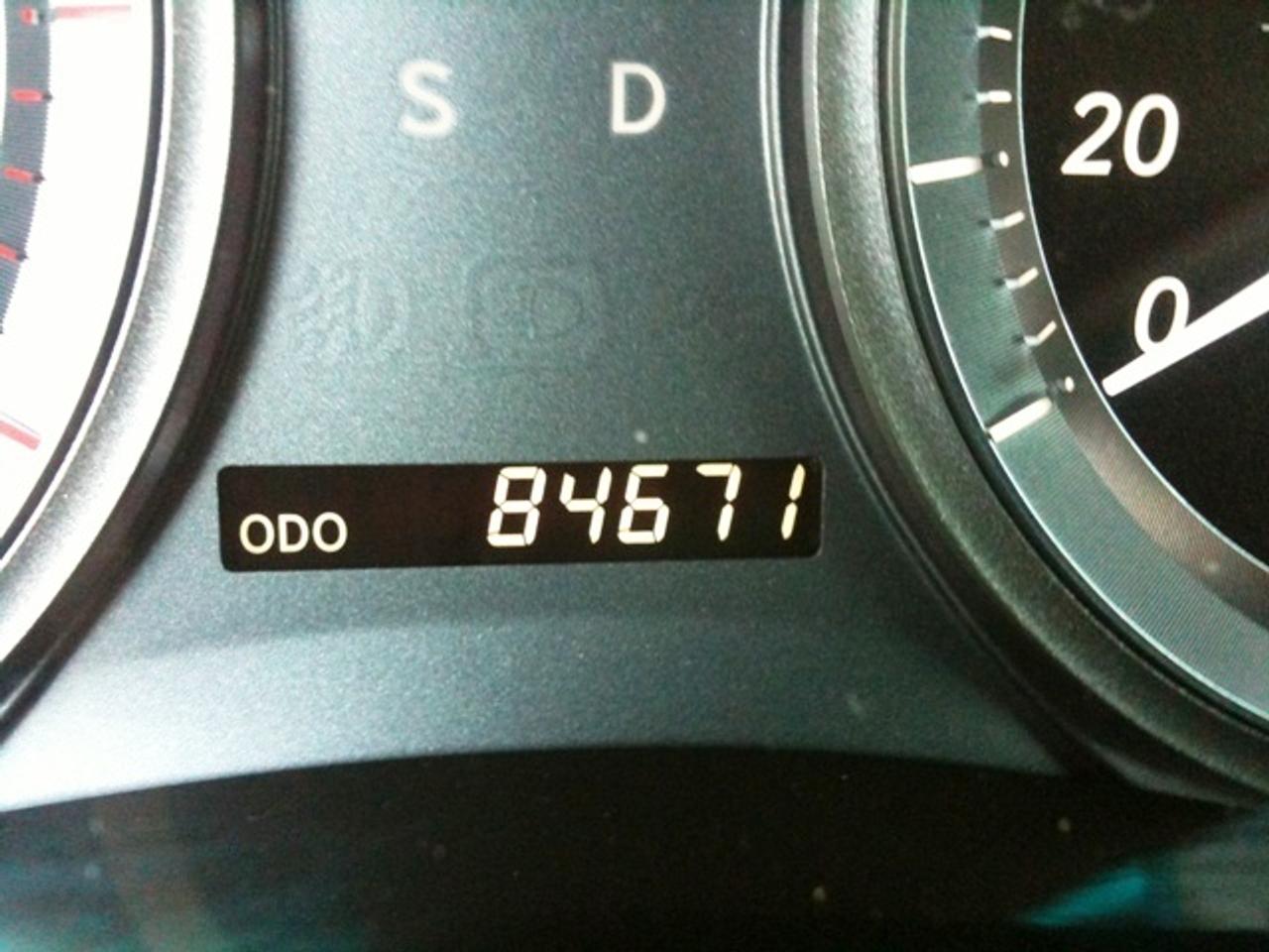 606643.10978077