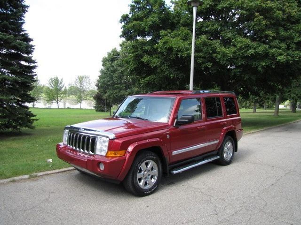 Used 2006 Jeep Commander LIMITED LEATHER!! ROOF!! CHROME!! NEW TIRES!! 4x4 SUV for sale in Guelph, ON