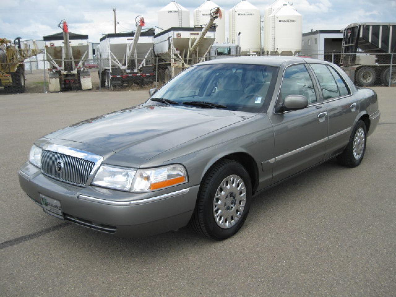 Used 2003 Mercury Grand Marquis GS for sale in Innisfail, AB