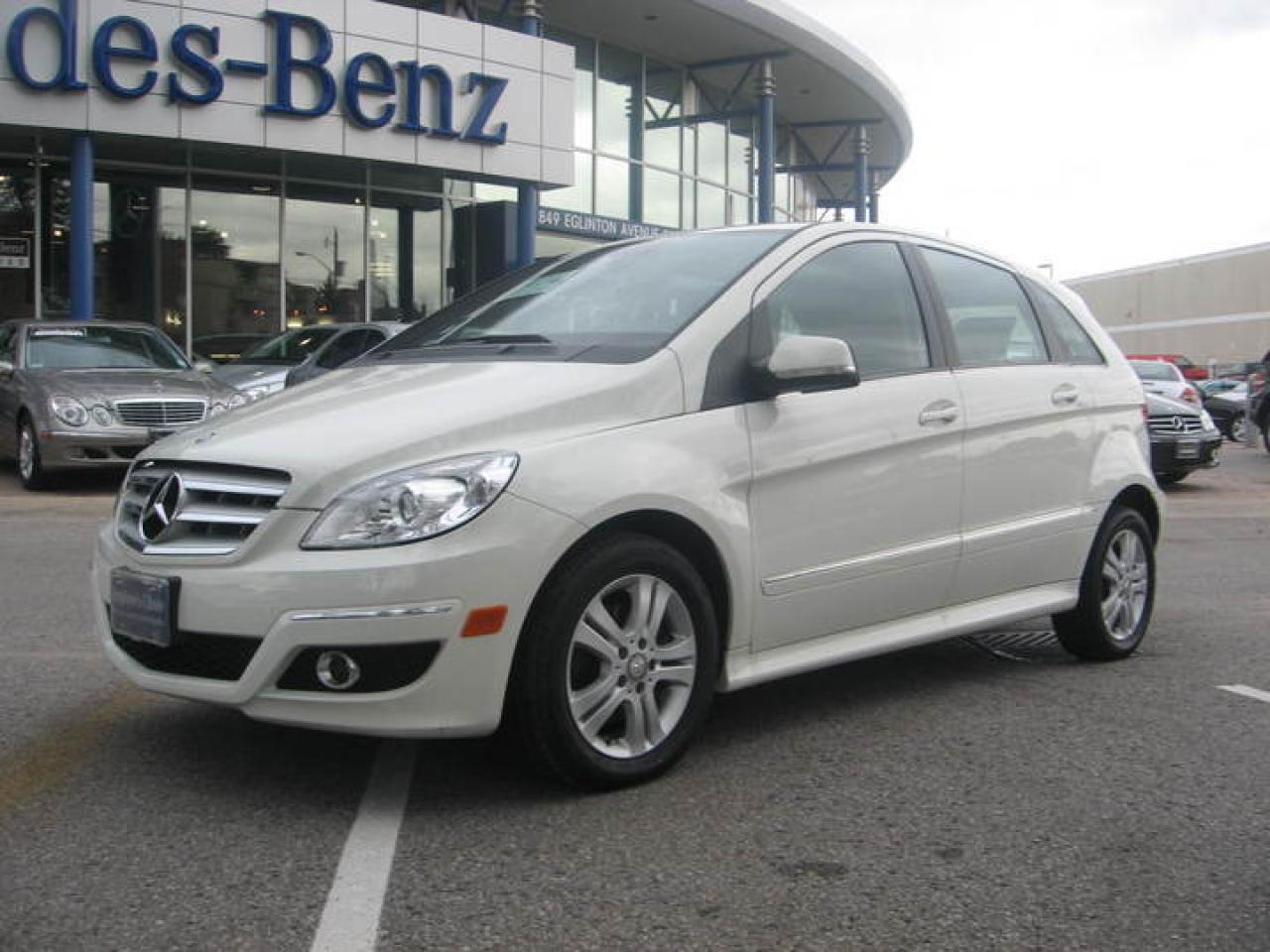 Used 2009 Mercedes-Benz B200  for sale in Maple, ON