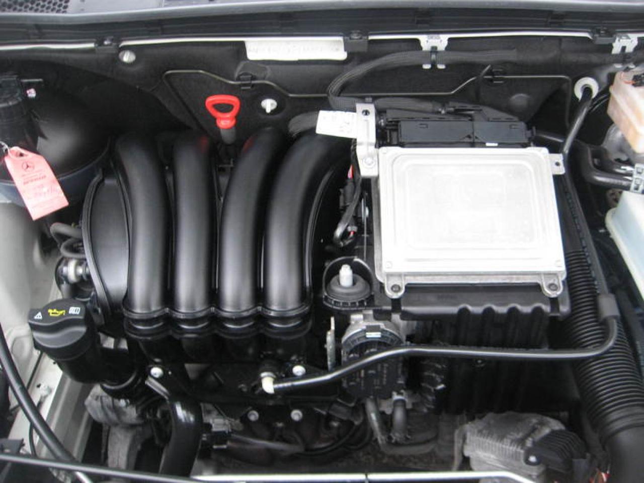 606793