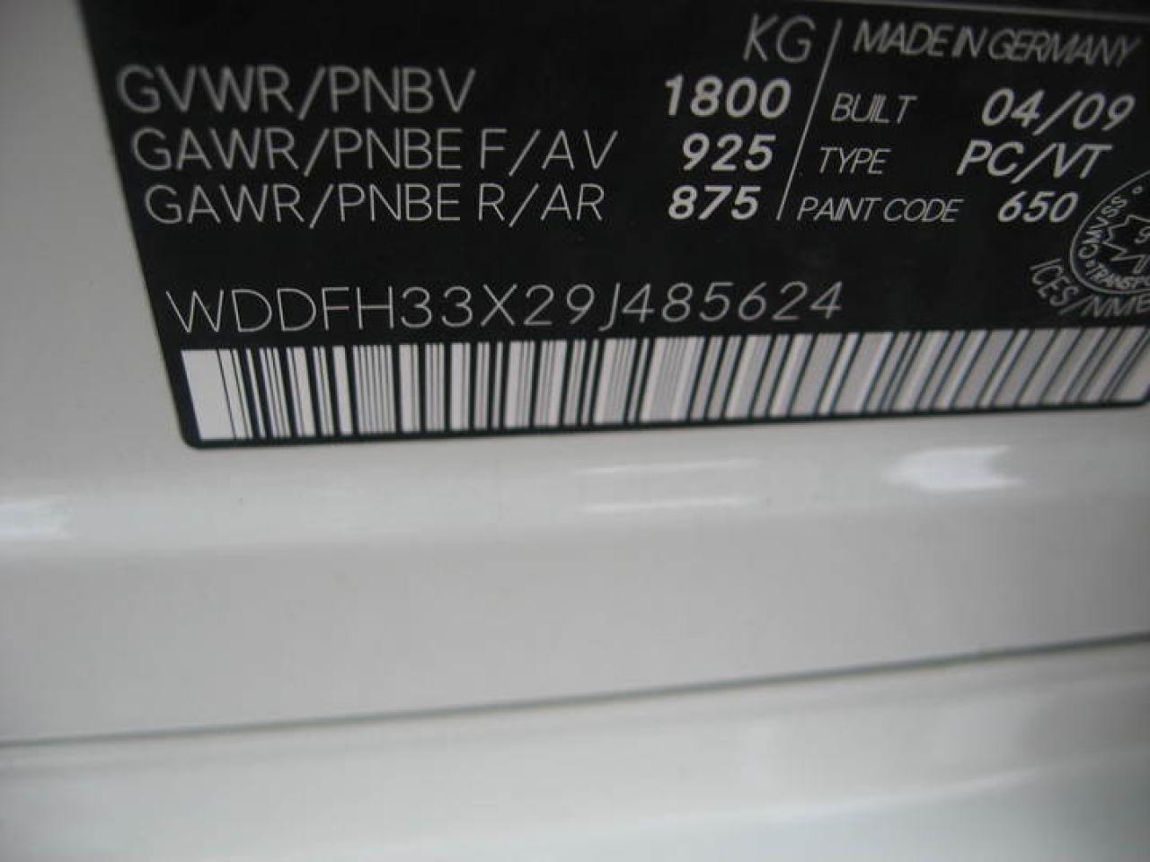 606793