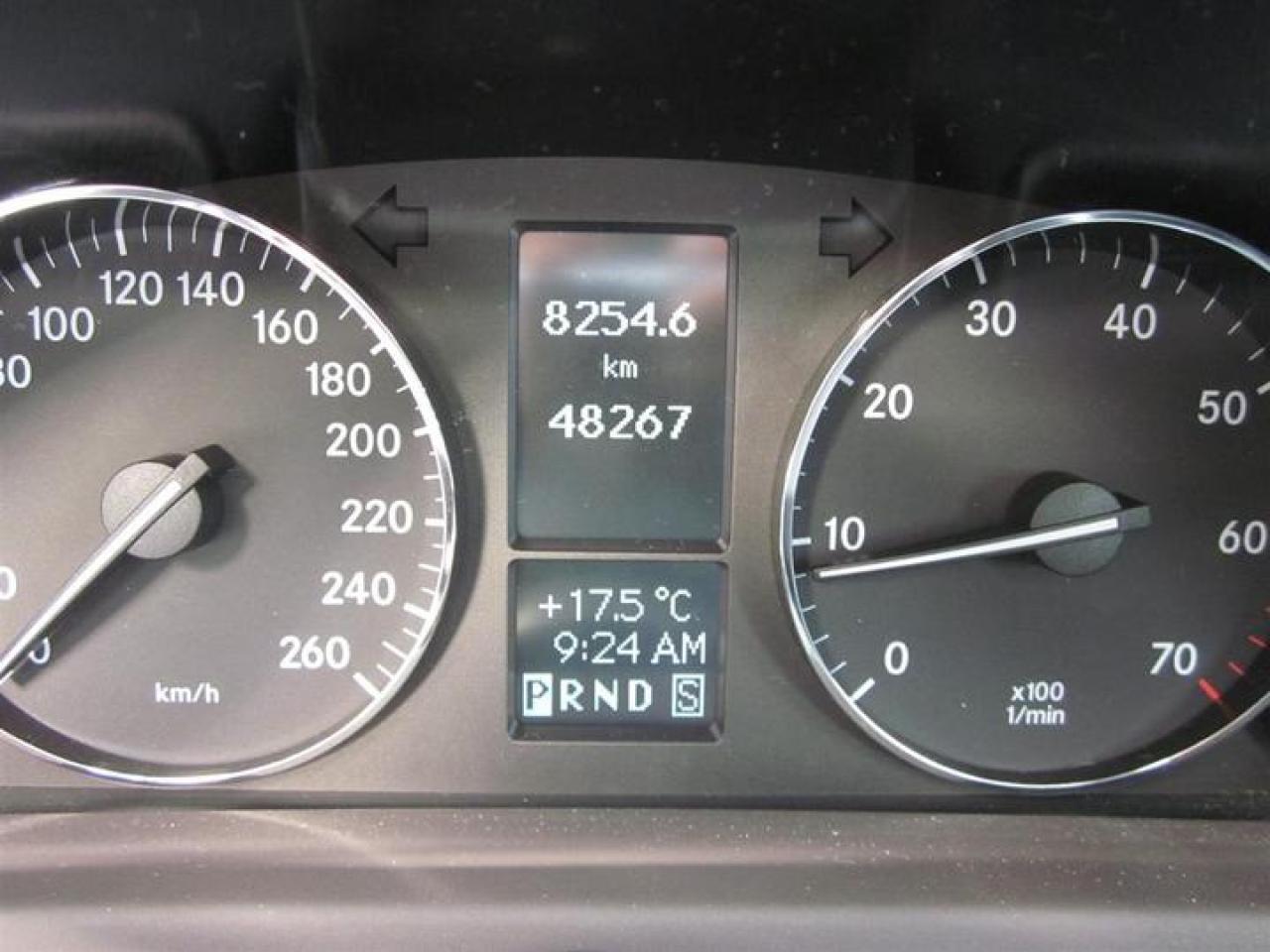 606798