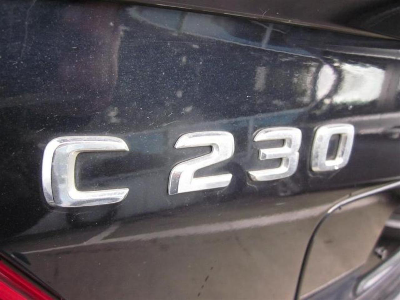 606798