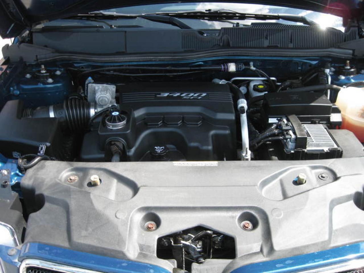 606818