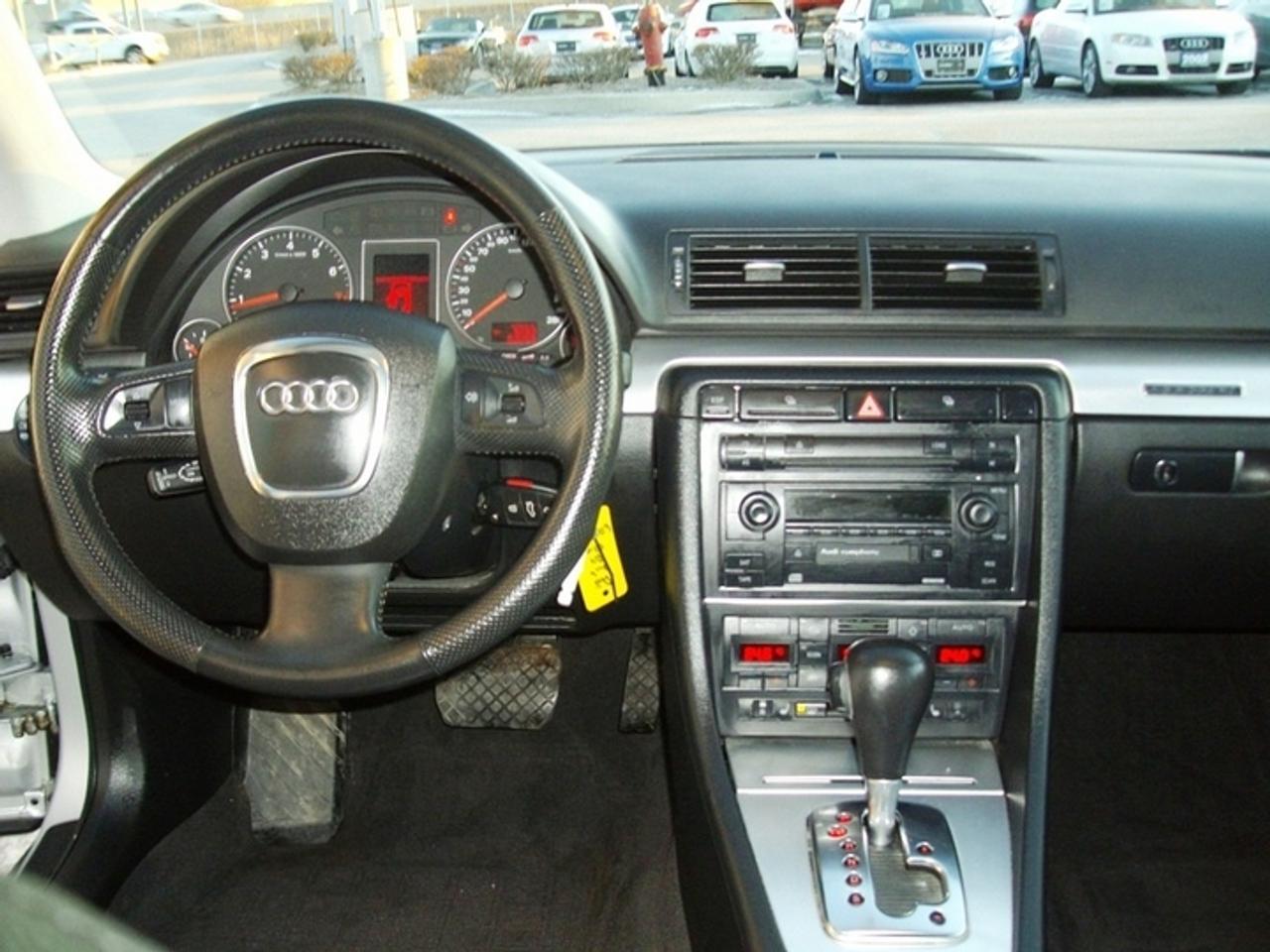 606838.9803501