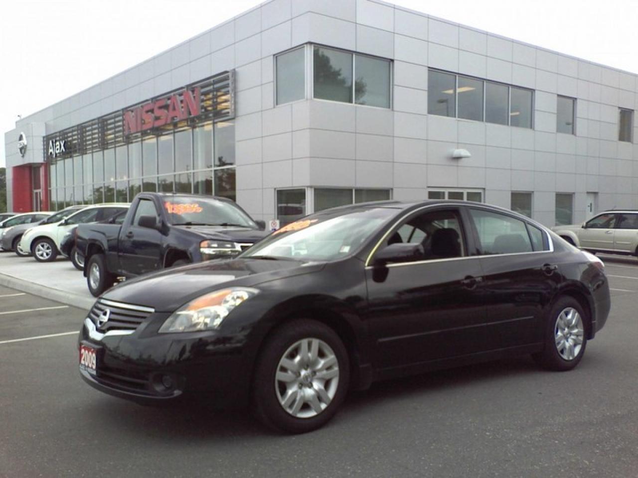 Used 2009 Nissan Altima  for sale in Ajax, ON