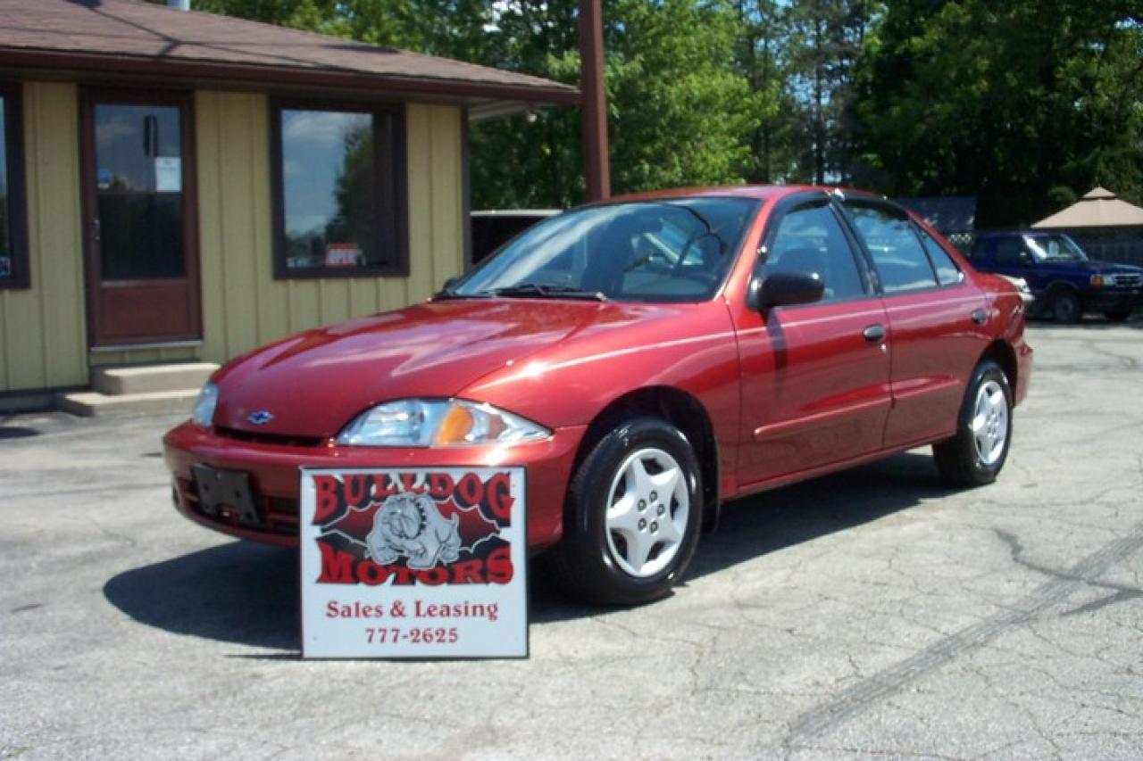Used 2001 Chevrolet Cavalier SE for sale in Glencoe, ON