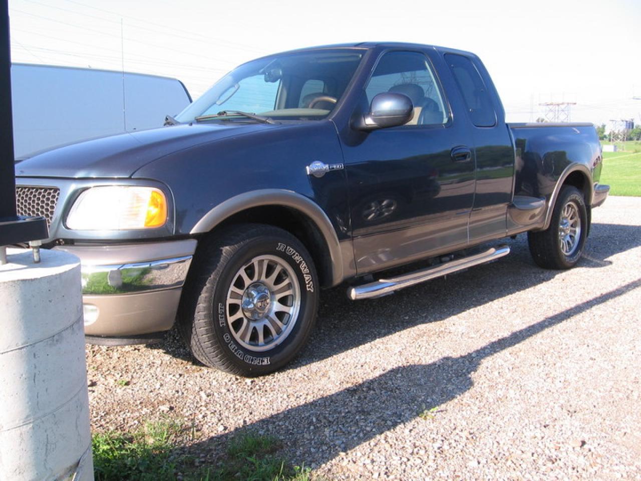 Used 2003 Ford F-150 King Ranch for sale in Brantford, ON