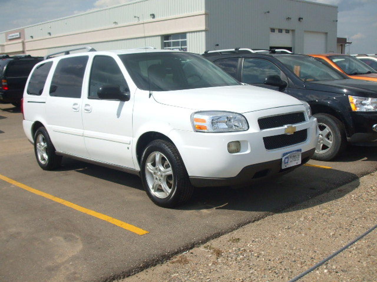 - Engine: 3.5 Liter
- GVWR: 5,001 - 6,000 Lbs.
- Brake System: Hydraulic