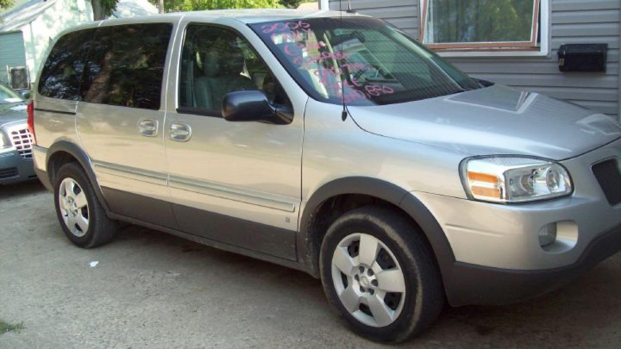 Used 2006 Pontiac Montana SV6 for sale in Delisle, SK