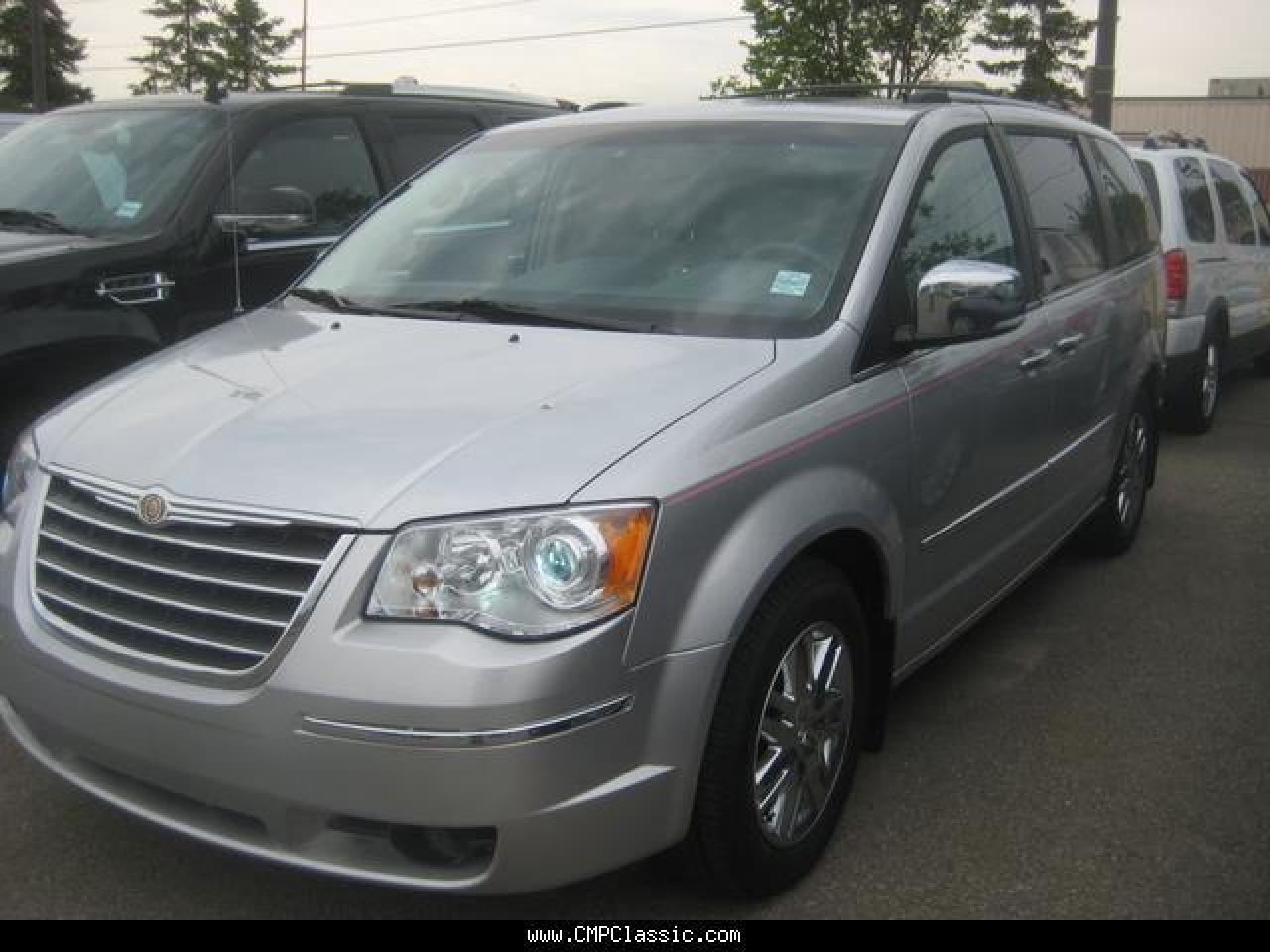 Used 2008 Chrysler Town and Country Limited for sale in Calgary, AB