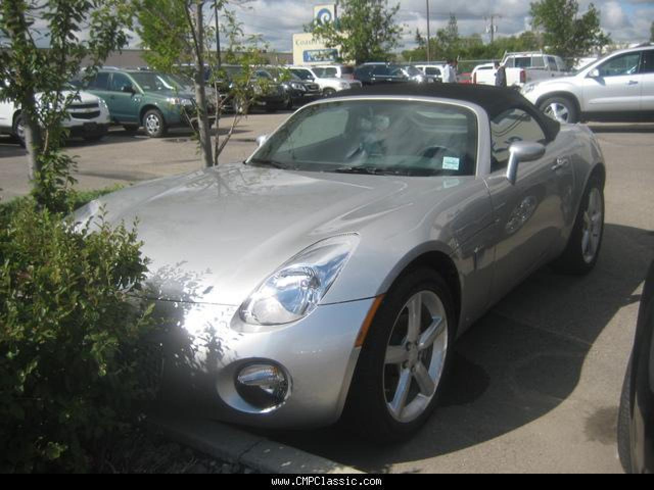 Used 2009 Pontiac Solstice  for sale in Calgary, AB