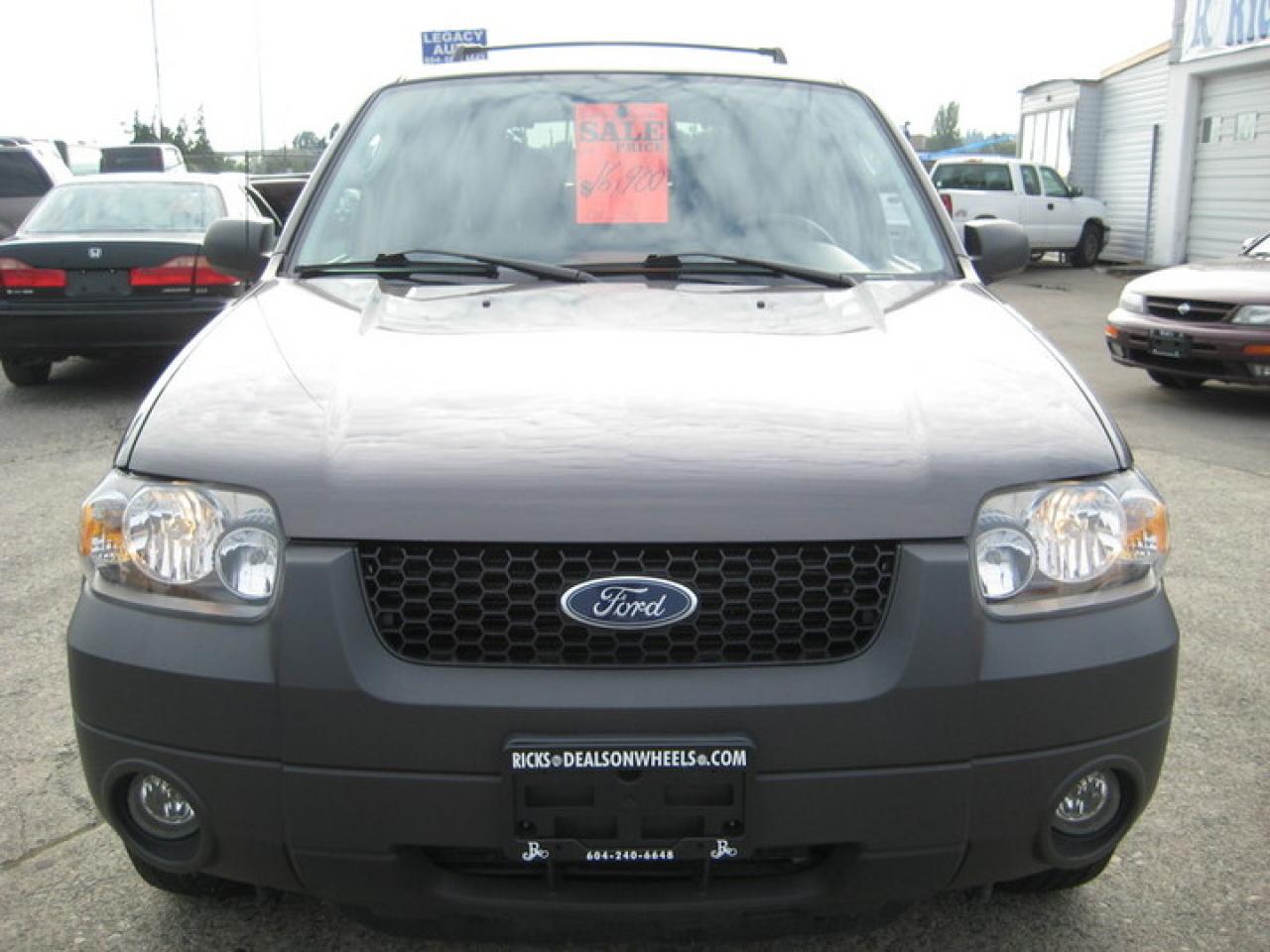 Used 2006 Ford Escape XLT 4WD for sale in Surrey, BC
