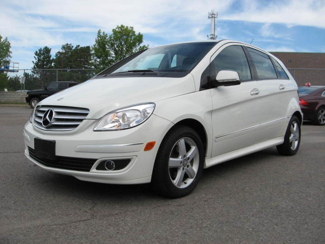 Used 2008 Mercedes-Benz B200  for sale in Maple, ON