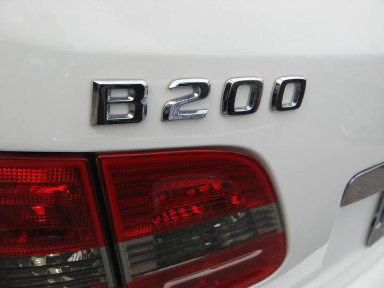 607418