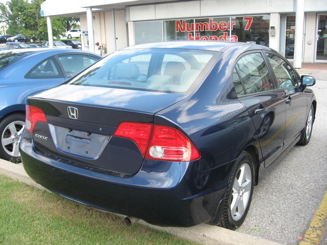 607434.9831574