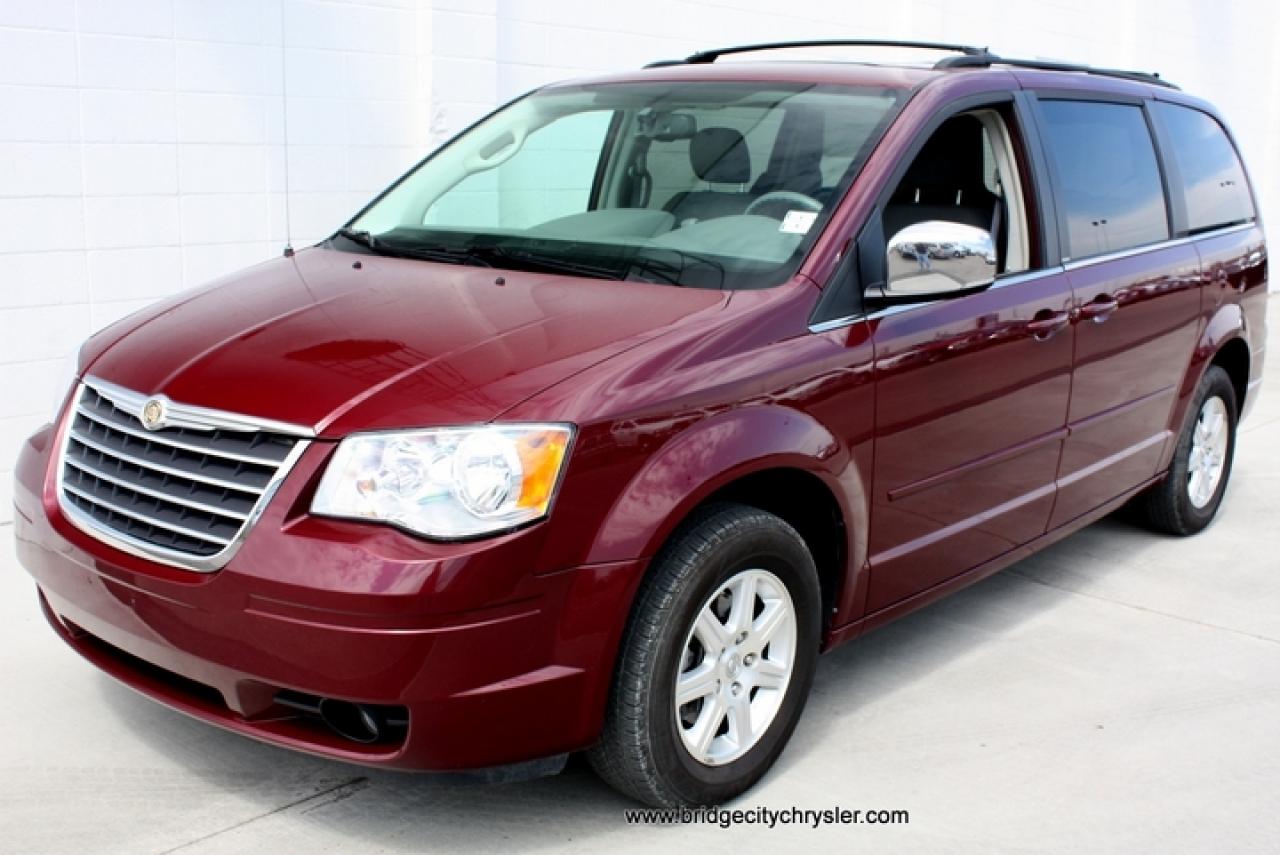Used 2008 Chrysler Town and Country  for sale in Lethbridge, AB