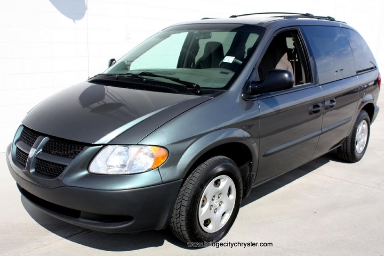 Used 2003 Dodge Caravan  for sale in Lethbridge, AB