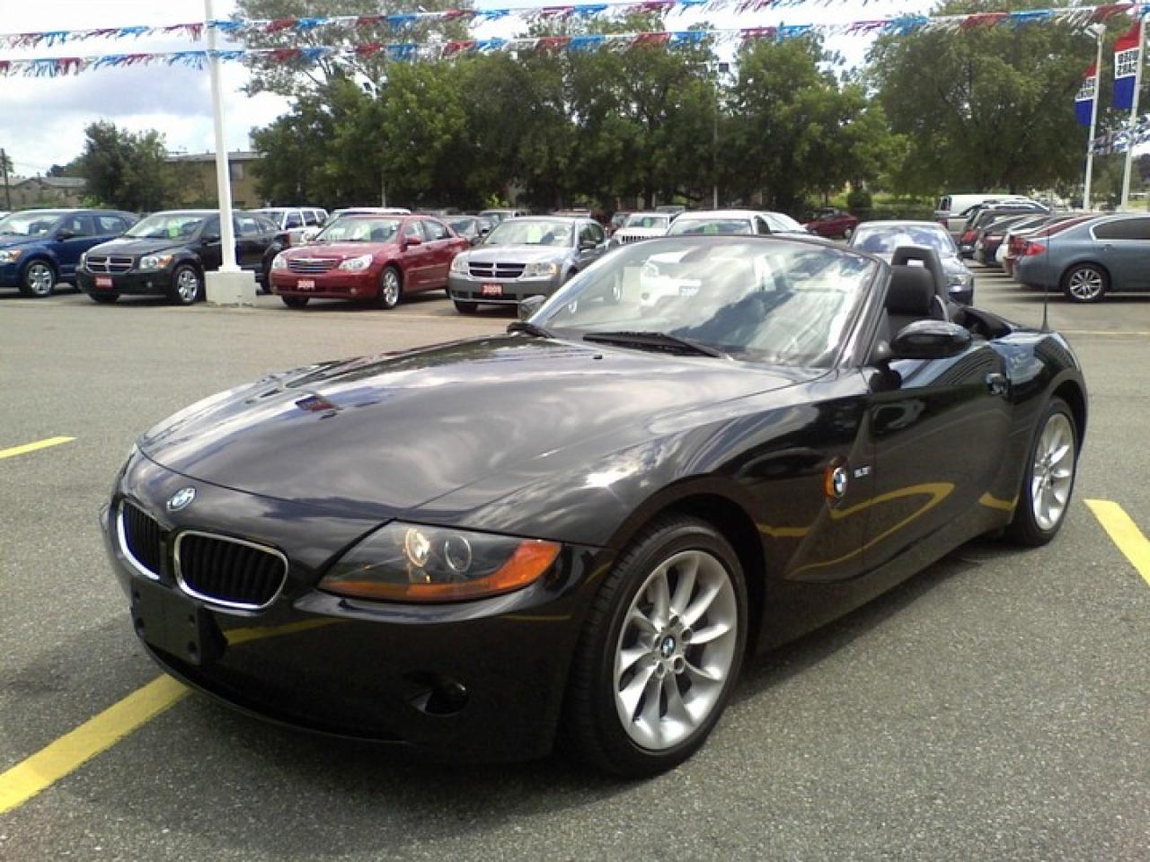 Used 2004 BMW Z4  for sale in Scarborough, ON