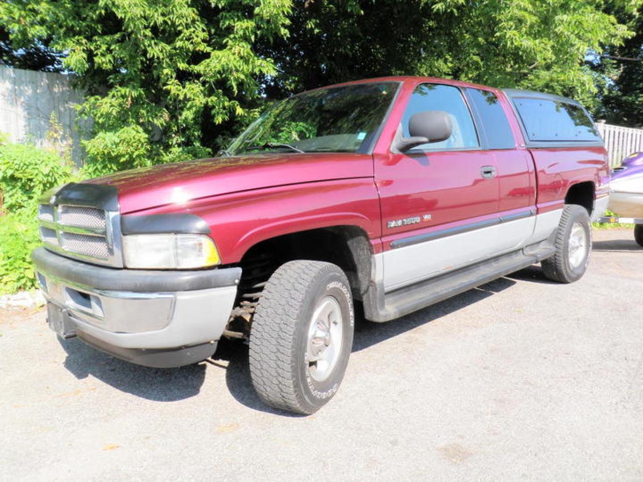 Used 2001 Dodge Ram SLT for sale in Barrie, ON