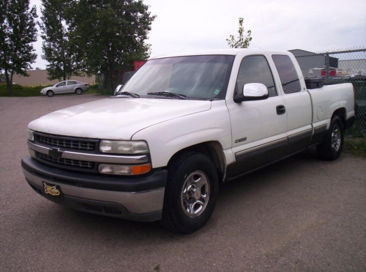 Used 1999 Chevrolet Silverado EXT CAB for sale in Cambridge, ON