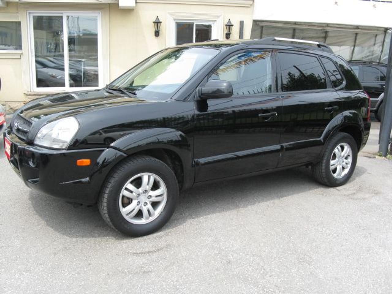 Carproof Clean, 1 owner from Hyundai Canada, Automatic tiptronic, 2.7L 6cyl., air cond., ABS, dual air bags, tilt, cruise, AM/FM CD. Fully loaded, p/sunroof, leather int., heated seats, keyless entry  and 16 alum rims. Only 88,000 kms. $11,995 $500 down $269/mth tax-included. Balance of factory Bumper to Bumper warranty. Mint cond. Sale priced. Black ext on black leather interior. Call today. Price does not include certification or e-test. (cert & e-test are available for $495 extra)