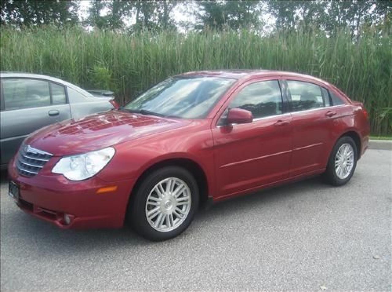 Used 2008 Chrysler Sebring  for sale in Windsor, ON
