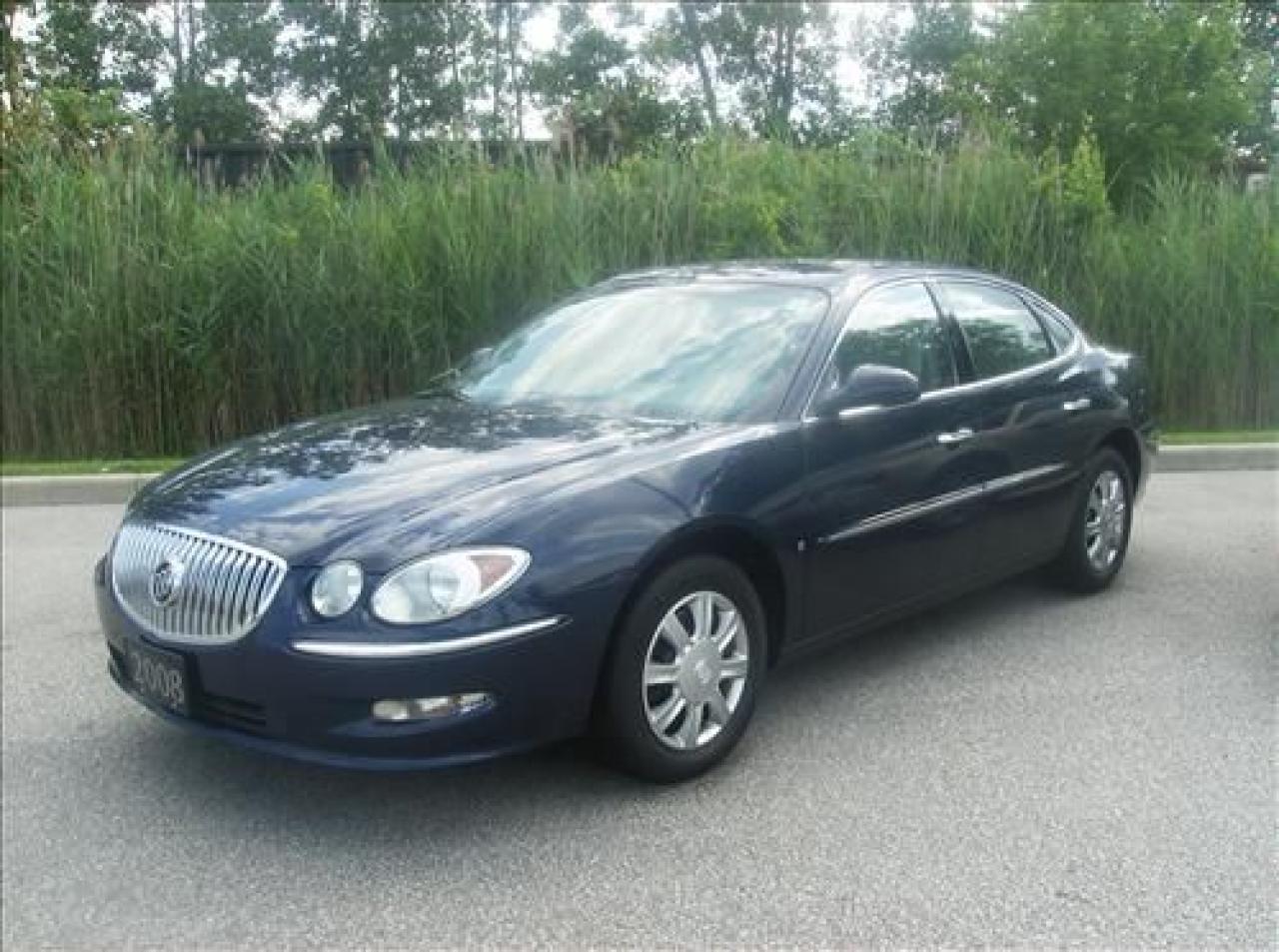 Used 2008 Buick Allure  for sale in Windsor, ON