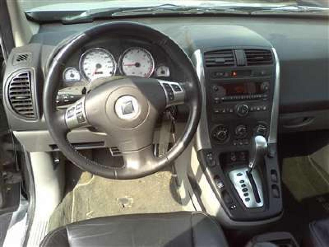 607758