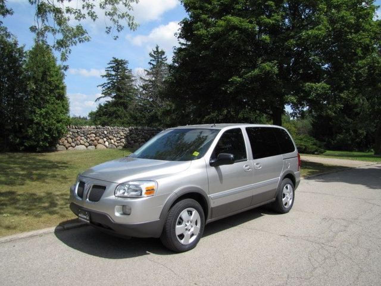 Used 2006 Pontiac Montana SV6 LEATHER!! QUADS!! NEW TIRES!! GM LEASE RETURN!! for sale in Guelph, ON