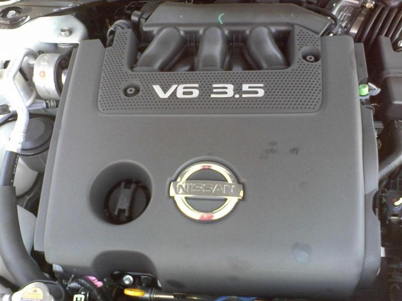 607789