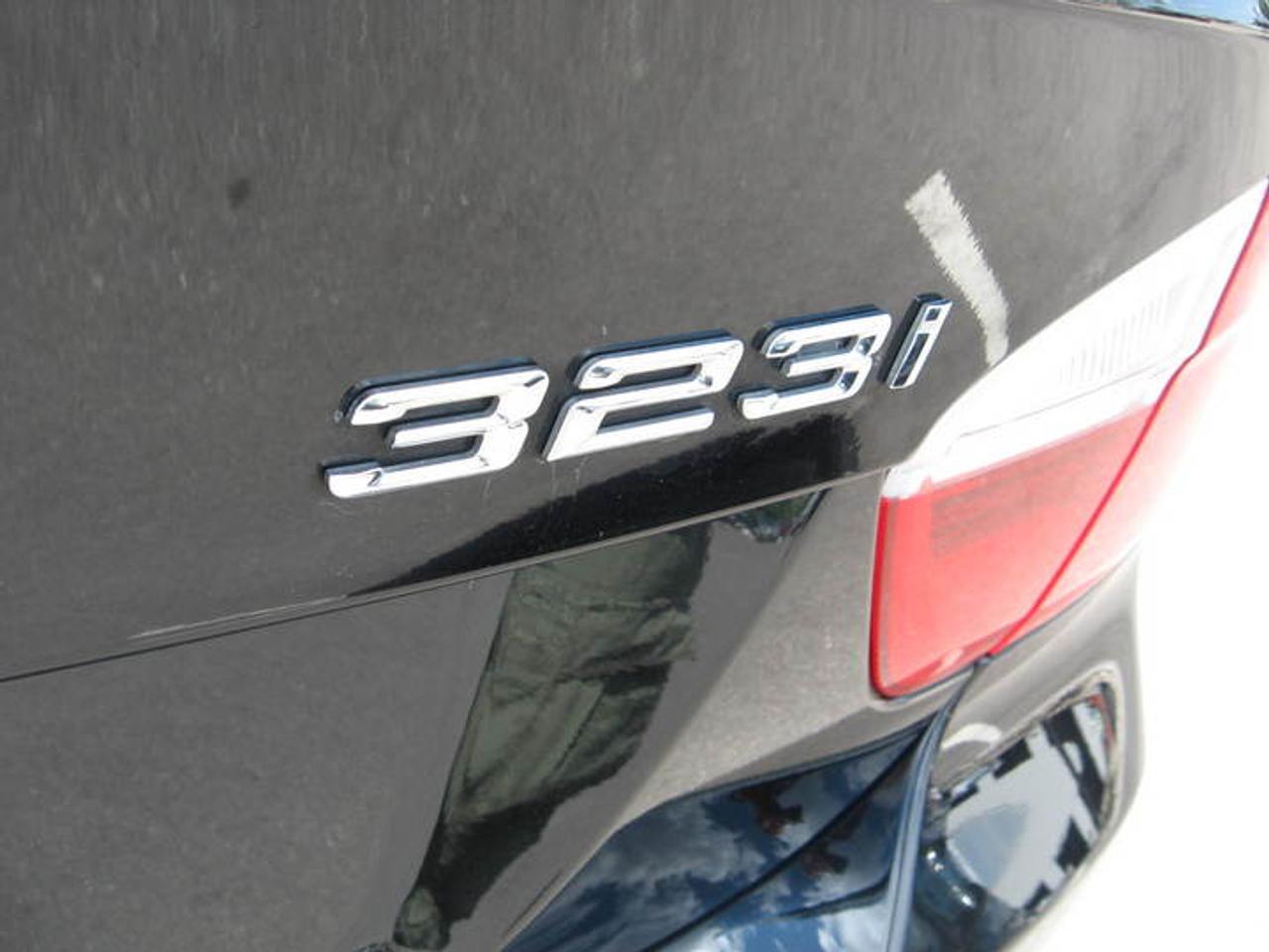 607862.9854333