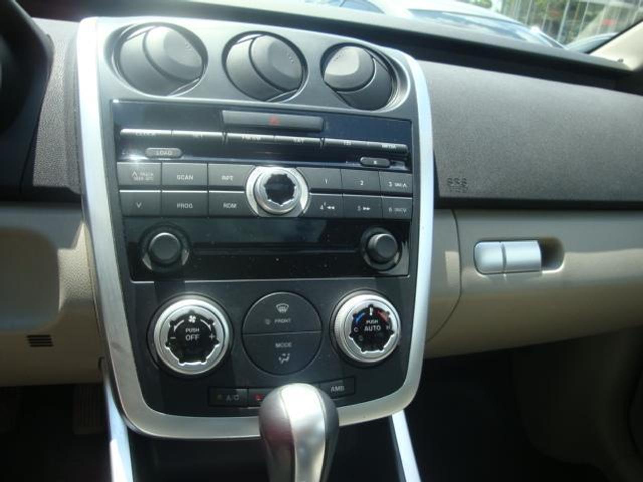 607974.9866112