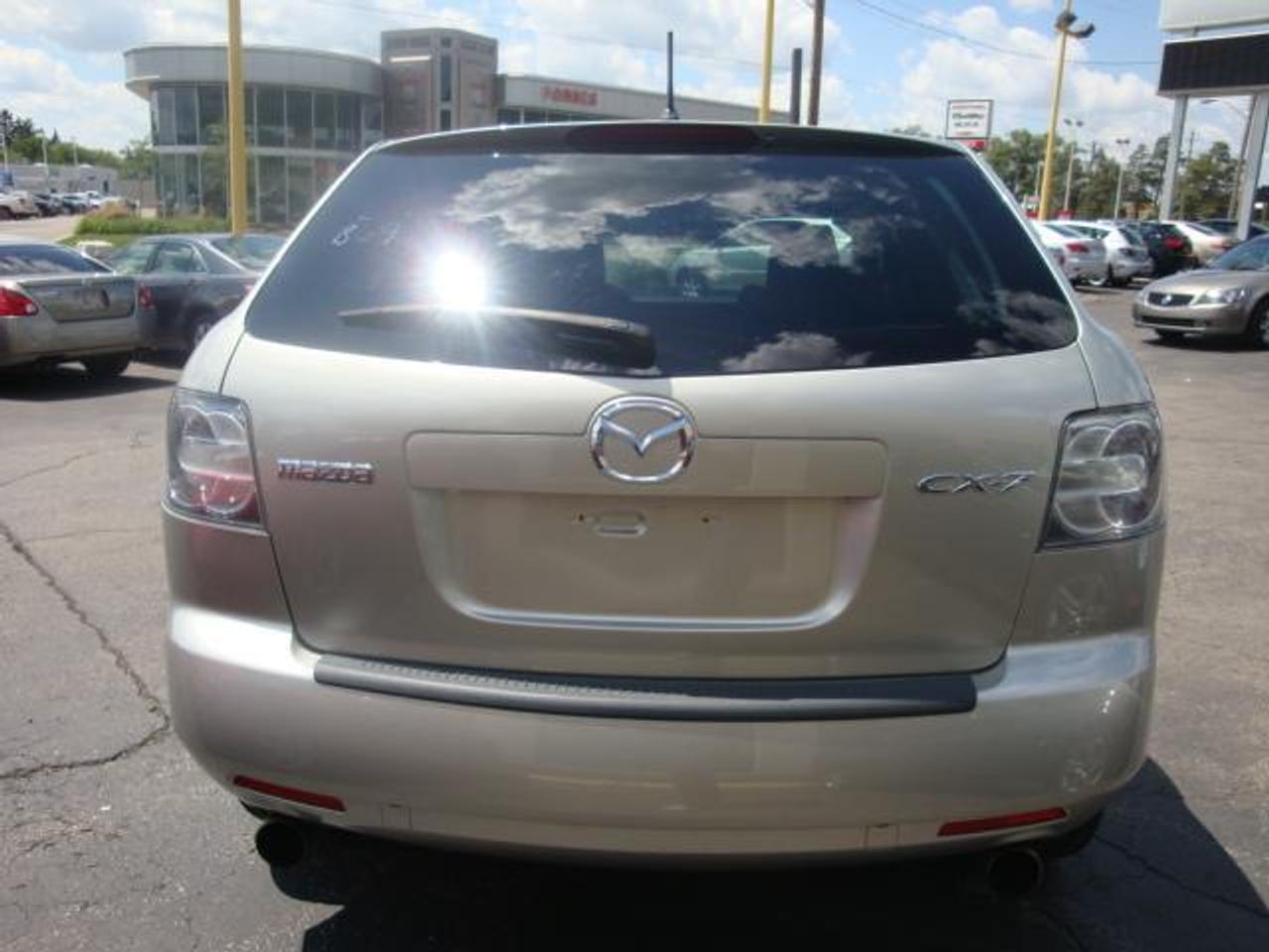 607976.9866154