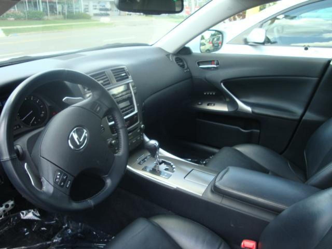 607980.9866263
