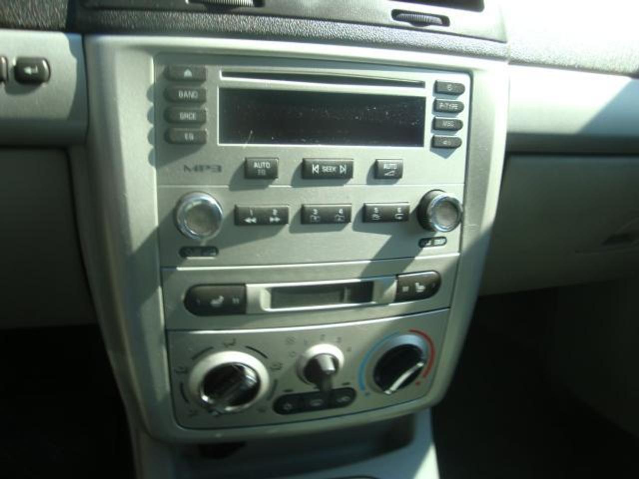 607987.9866413