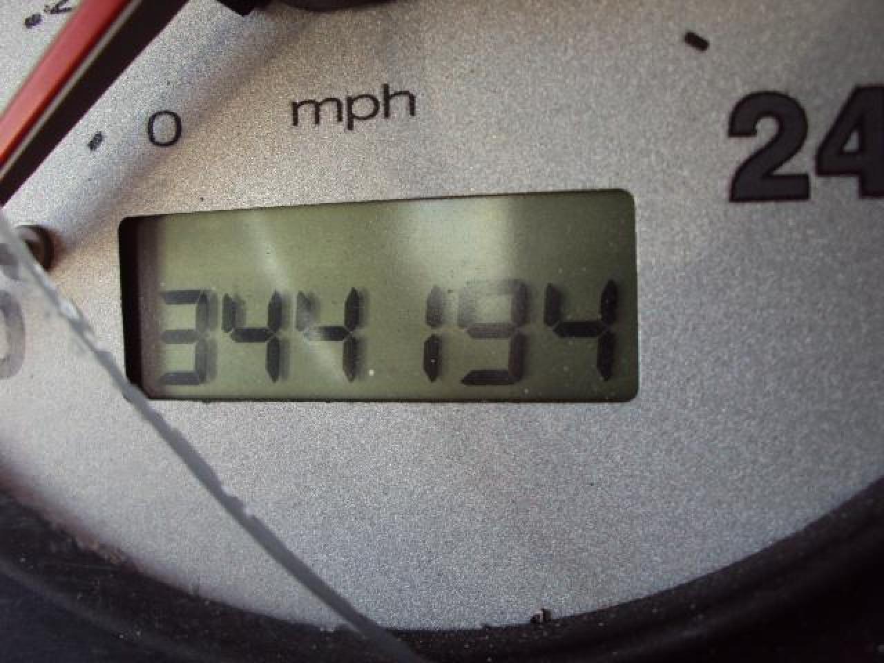 608005