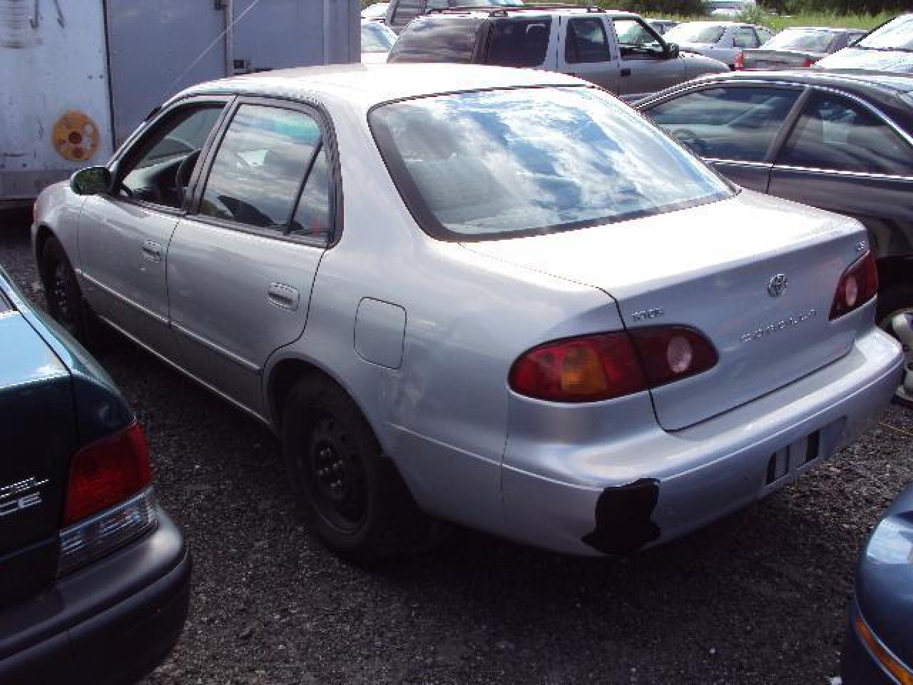 608006