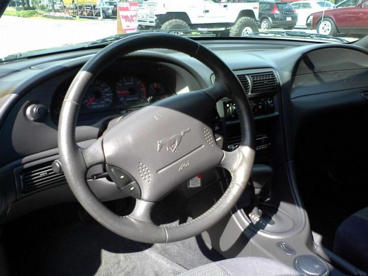 608158